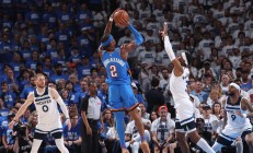 九游体育APP下载-勇士主场战胜雷霆，取得四连胜