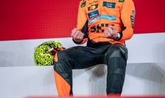 九游娱乐官方-迈凯伦完胜索伯车队，诺里斯带队取胜