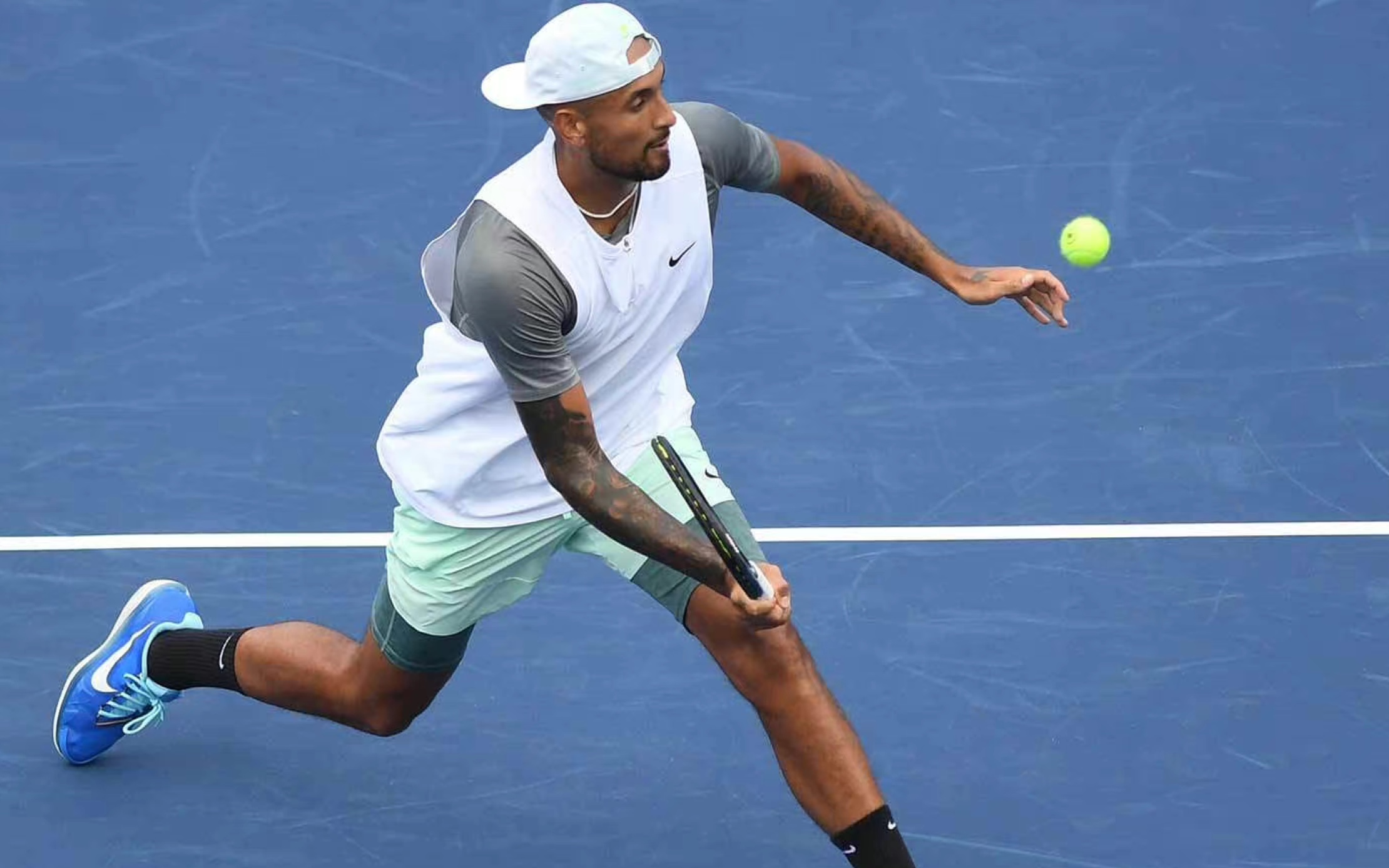 意大利网球队爆冷德国网球队，克耶高斯惊艳世界的简单介绍