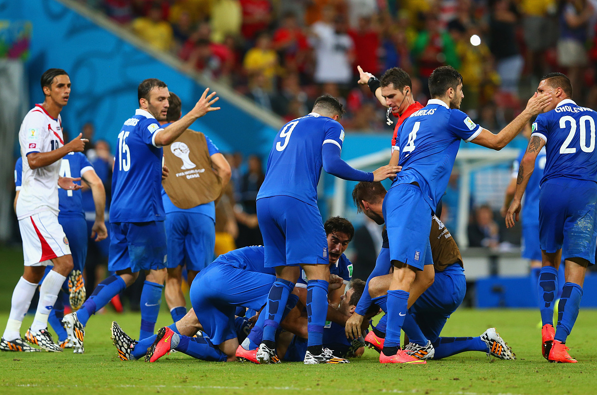 包含瑞典队完胜法国队，马龙关键制胜的词条