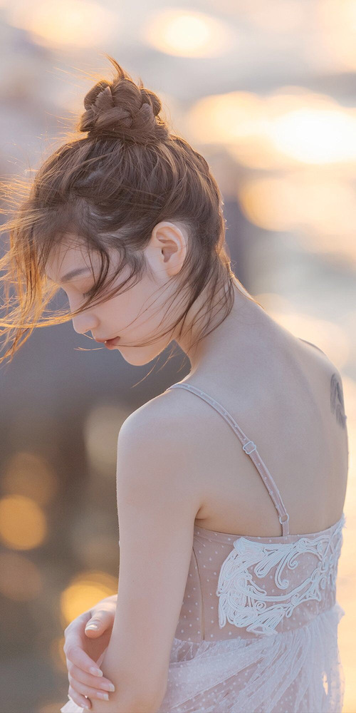 意甲焦点战般的篮球盛宴，鹈鹕跨洲击败山西队，掀起体育跨界热潮