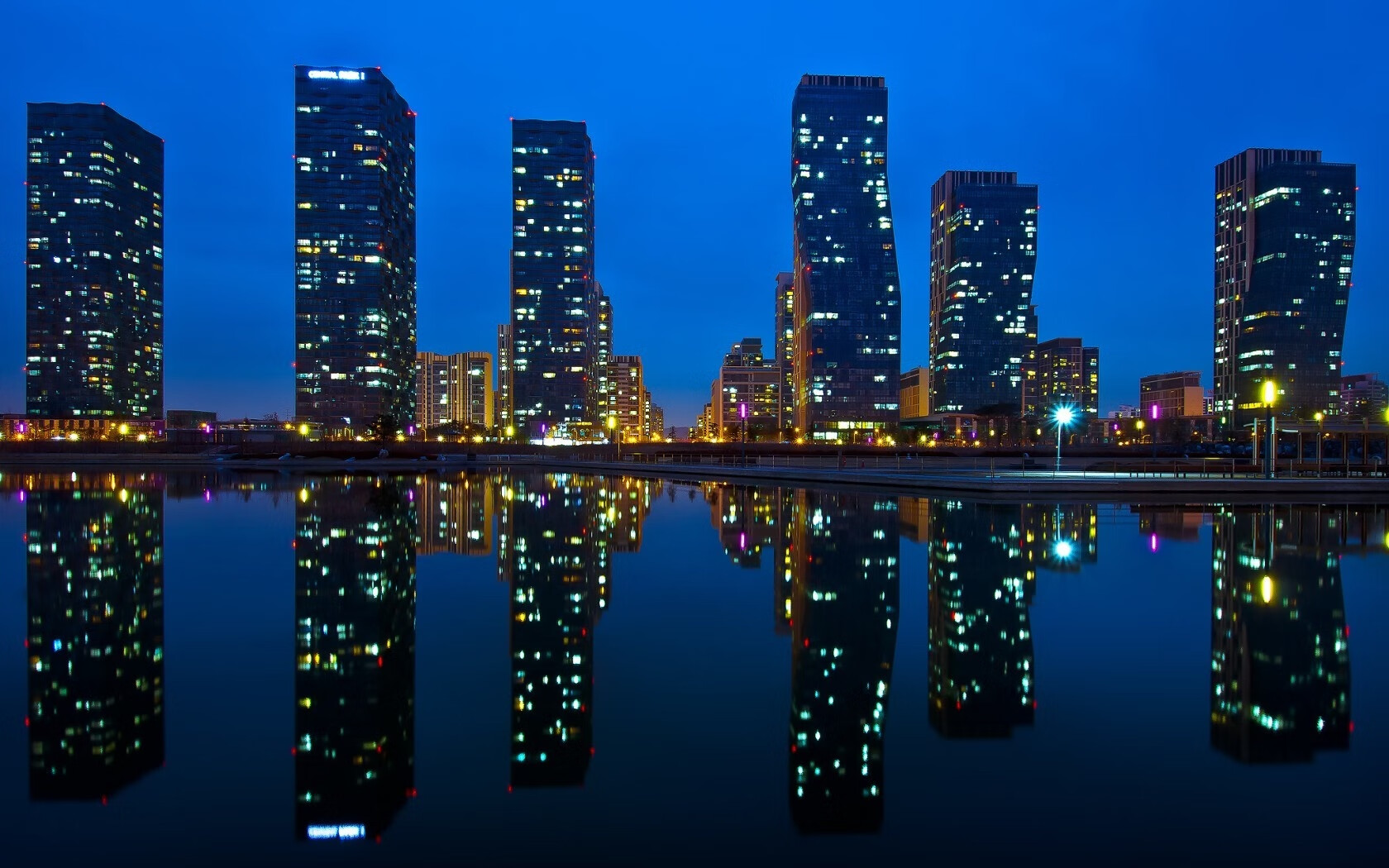 福克斯爆发砍下40分创生涯新高，开拓者生死战力克奇才保季后赛希望—NBA一日双赛精彩回顾